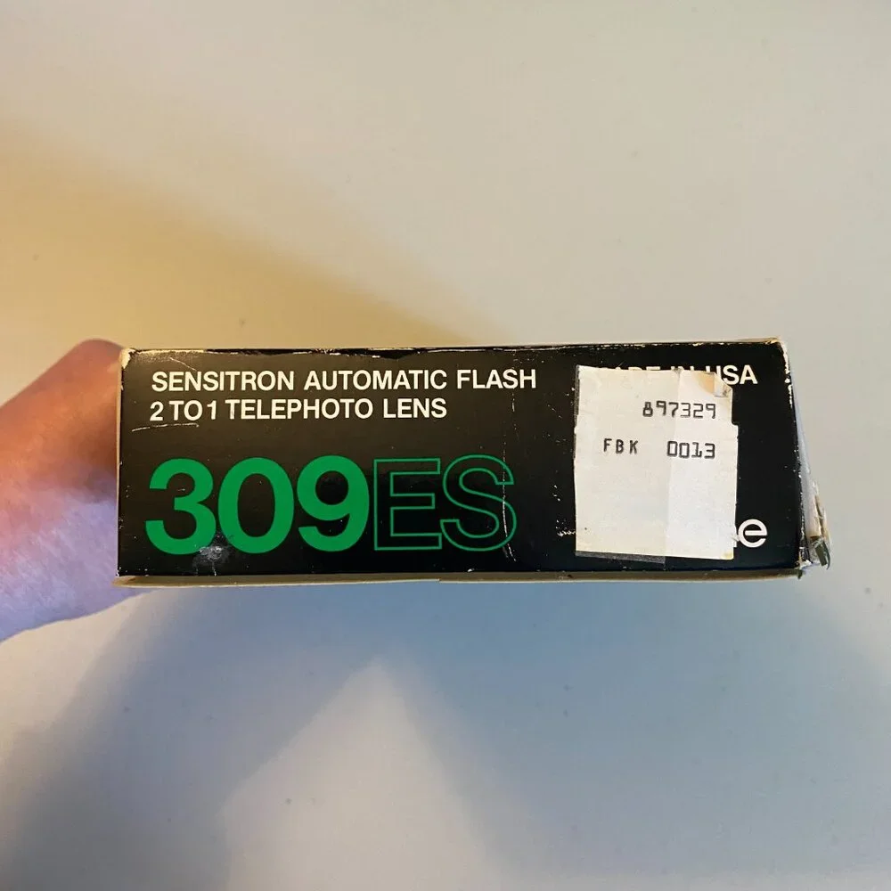 VTG Keystone 309ES Camera Tele-Everflash Sensitron Auto On/Off Telephoto In Box